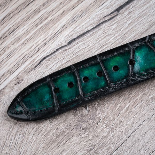 Croco Green Crocodile Leather Strap for Apple Watch (series 9/8/7/SE/6/5/4/3/2) SKU0040-17 photo