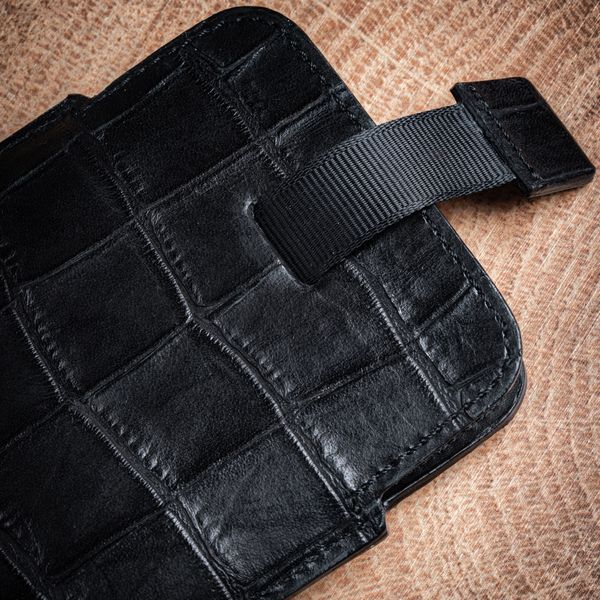Чехол карман из телячьей кожи под крокодила Сhic Сrocodile для Xiaomi Mi Series ручной работы | Черный SKU0010-8 фото